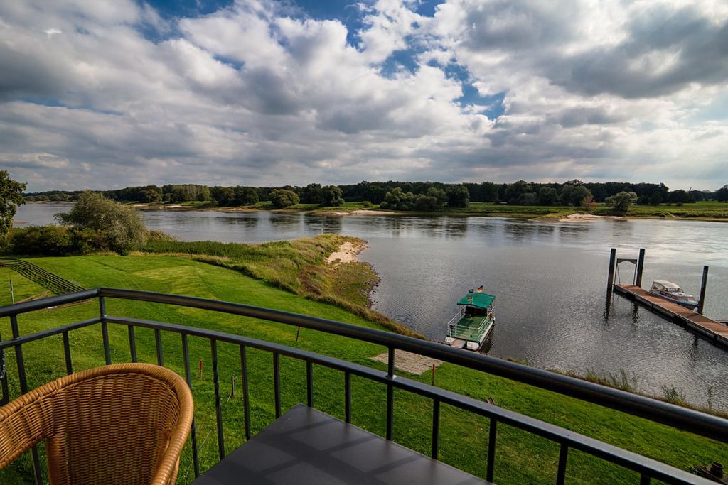 Elbterrassen Zu Brambach Hotel Dessau-Rosslau Kültér fotó