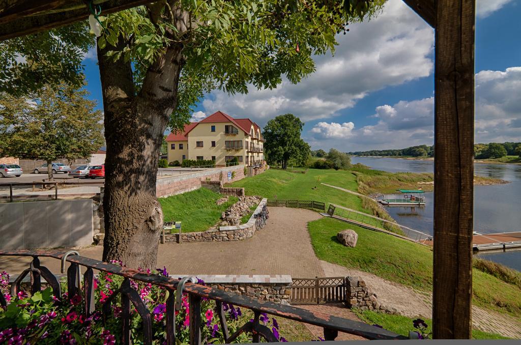 Elbterrassen Zu Brambach Hotel Dessau-Rosslau Kültér fotó