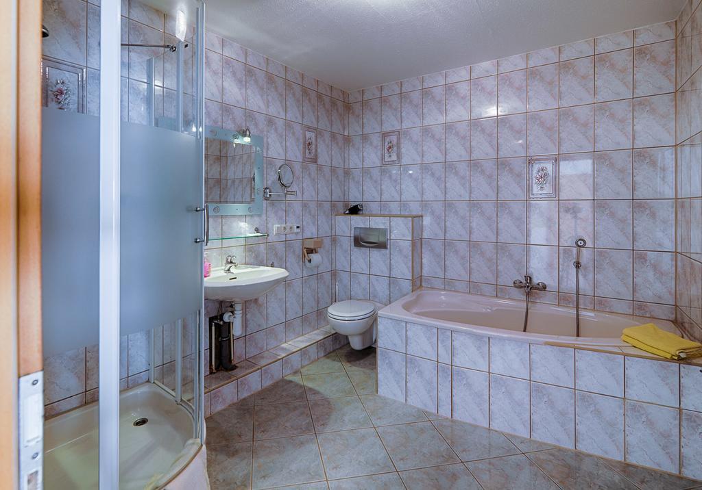Elbterrassen Zu Brambach Hotel Dessau-Rosslau Kültér fotó